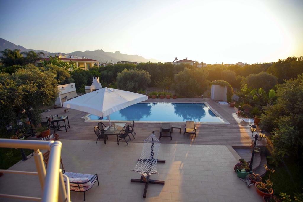 Hera Kyrenia Bb Kazaphani Exterior foto